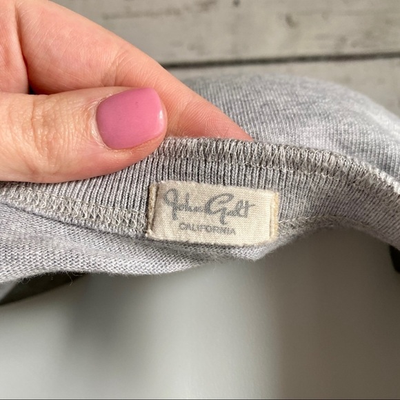 John Galt gray crop top sweater - Picture 4 of 5